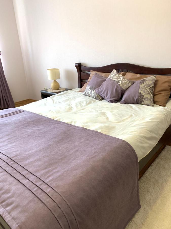 Appartamento Центр. Поруч Парк Та Став Ternopil Esterno foto