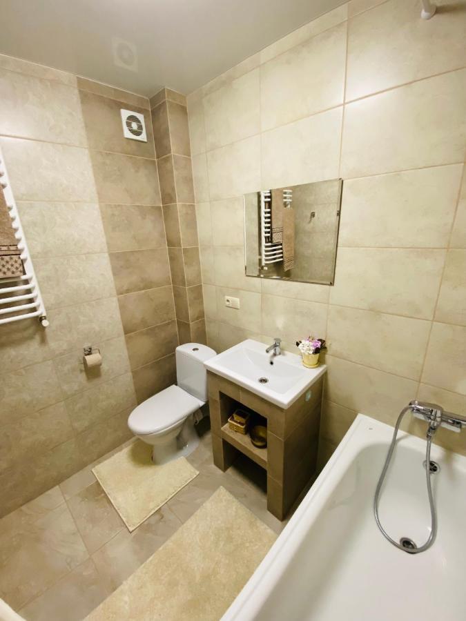 Appartamento Центр. Поруч Парк Та Став Ternopil Esterno foto