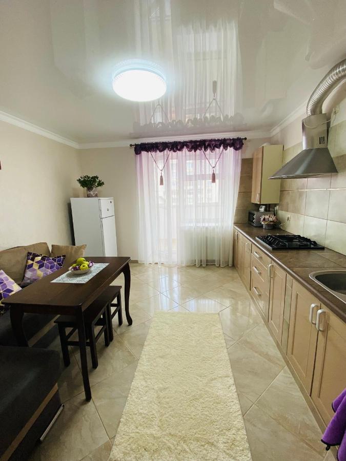 Appartamento Центр. Поруч Парк Та Став Ternopil Esterno foto